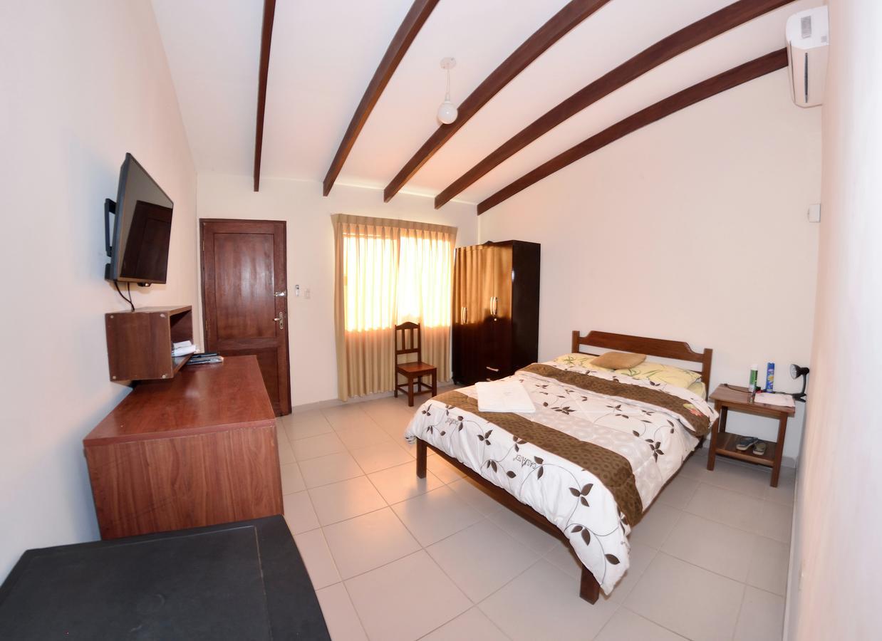 Los Jazmines Hotel Resort Warnes Exterior foto
