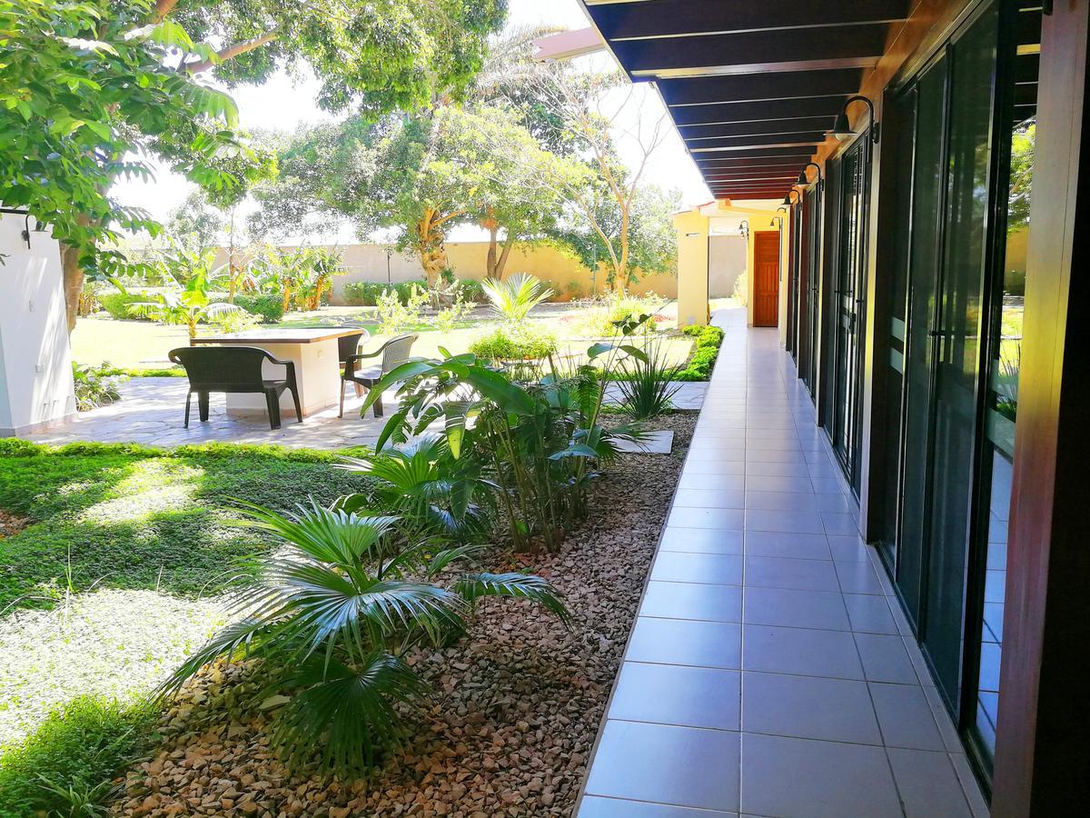 Los Jazmines Hotel Resort Warnes Exterior foto