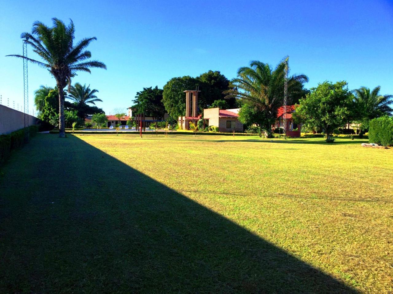 Los Jazmines Hotel Resort Warnes Exterior foto